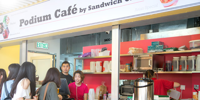 New Podium Café and campus facilities commence service