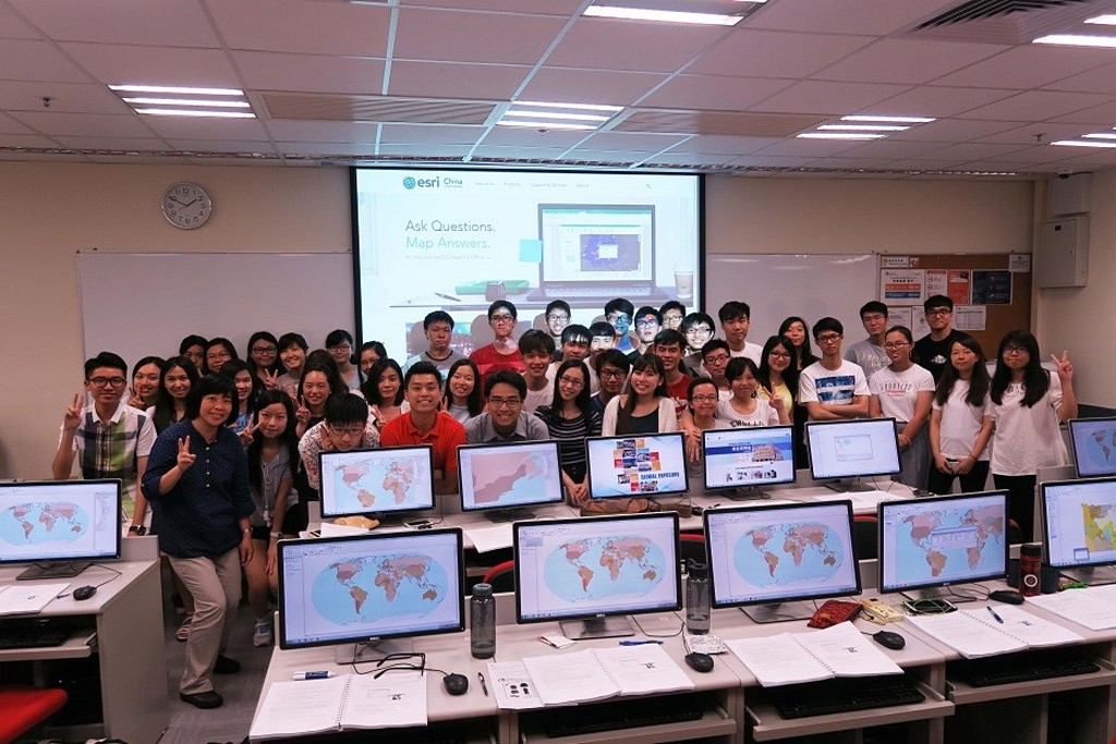 GRMG students successfully complete the GIS professional training workshop, with lecturer, Dr. Karen Woo (front row 1st from the left), and GIS experts from Esri China HK Limited, including Steven Ma, Vincent Yeung and April He (front row 4th, 5th and 6th from the left).