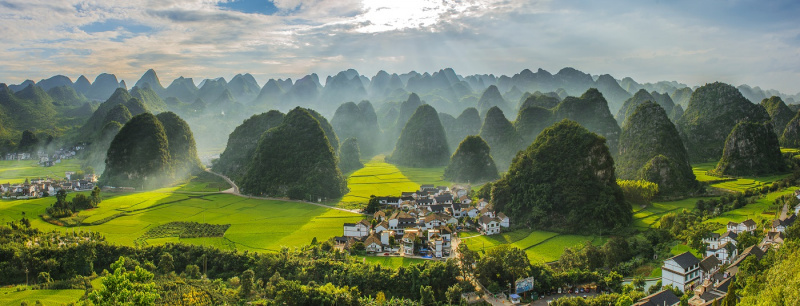 Xingyi UNESCO Global Geopark is located in the Xingyi City, Guizhou, China.  Its Wanfenglin is a classic karst landscape with a forest of rocky peaks and karst valleys. [Photo credit: Ms. Cindy Choi]