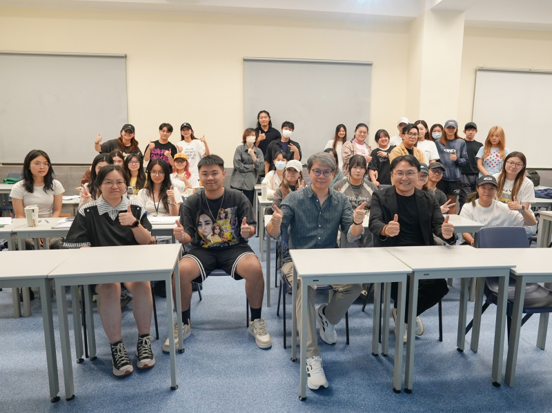Veteran screenwriter Mr. Chu Kang Ki shares current trends and future development of Chinese Mainland–Hong Kong co-produced web series